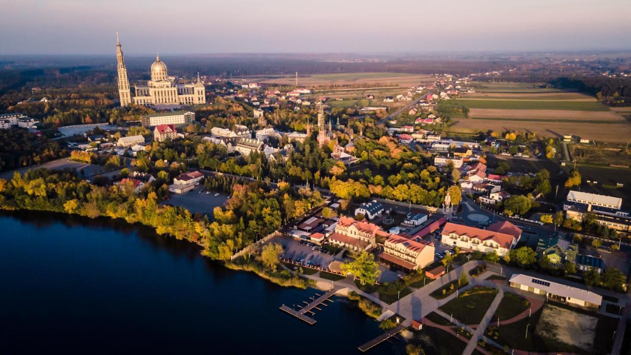 Hotel Stara Gorzelnia Licheń Extérieur photo