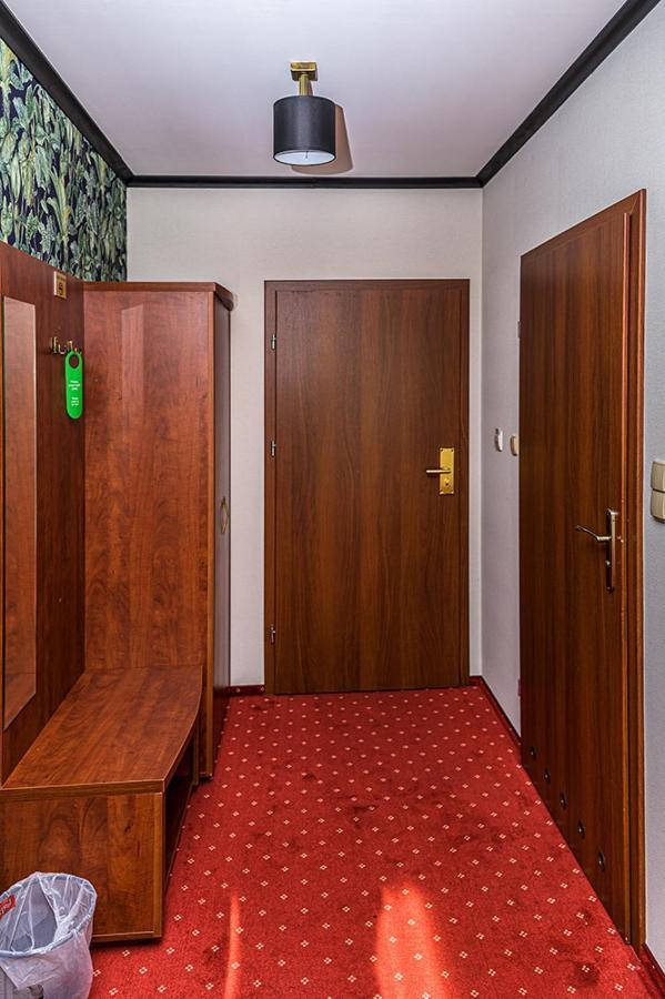 Hotel Stara Gorzelnia Licheń Extérieur photo