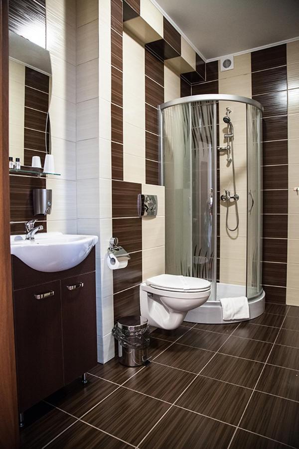 Hotel Stara Gorzelnia Licheń Extérieur photo